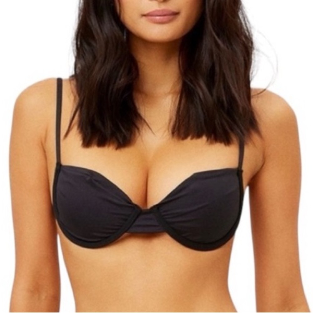 Black Maggie Top Frankie’s bikinis